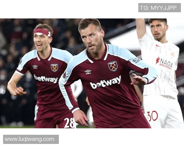 西甲精彩对决波尔图与里昂战成平局战术解析引发全场热议